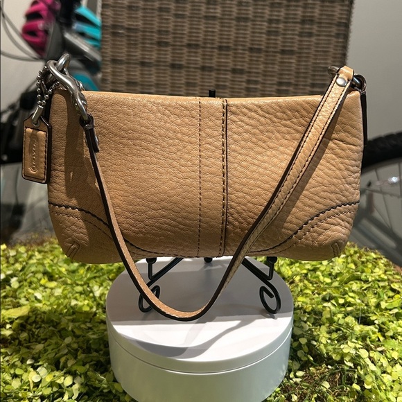 Coach Tan Leather Wristlet - Picture 1 of 8